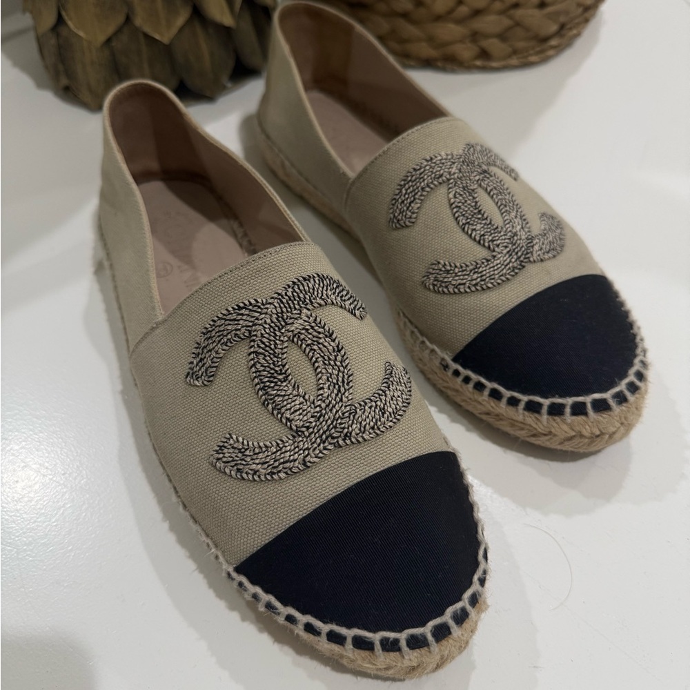 CHANEL Beige and Black Espadrilles